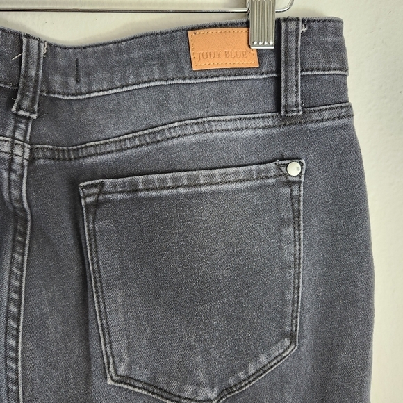 Judy Blue Womens Mid Rise Faded Black Skinny Fit Jeans-Size 11/30 - Picture 7 of 9